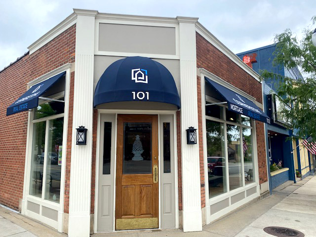 Commerical Awning